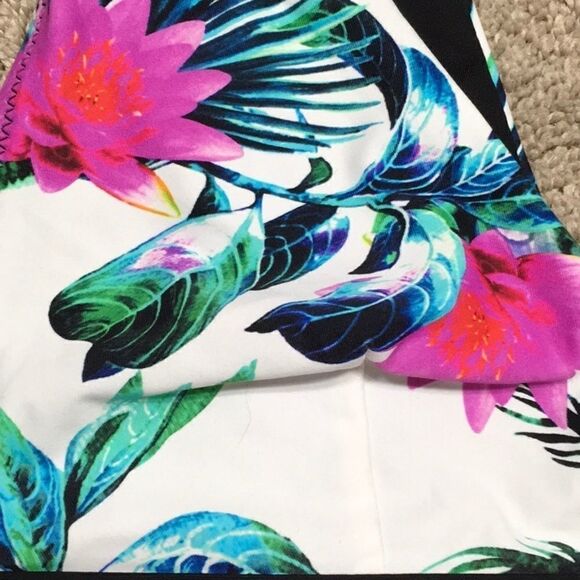 RIP CURL reversible Palms Away Halter bikini top - Picture 8 of 9